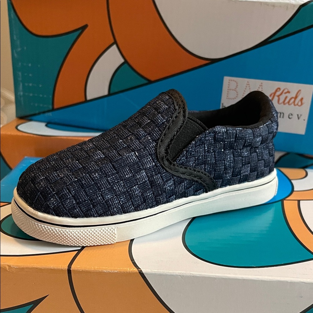 Berni Mev Kids Navy Slip-On shoes Verona K Jeans Girls and toddler  NIB